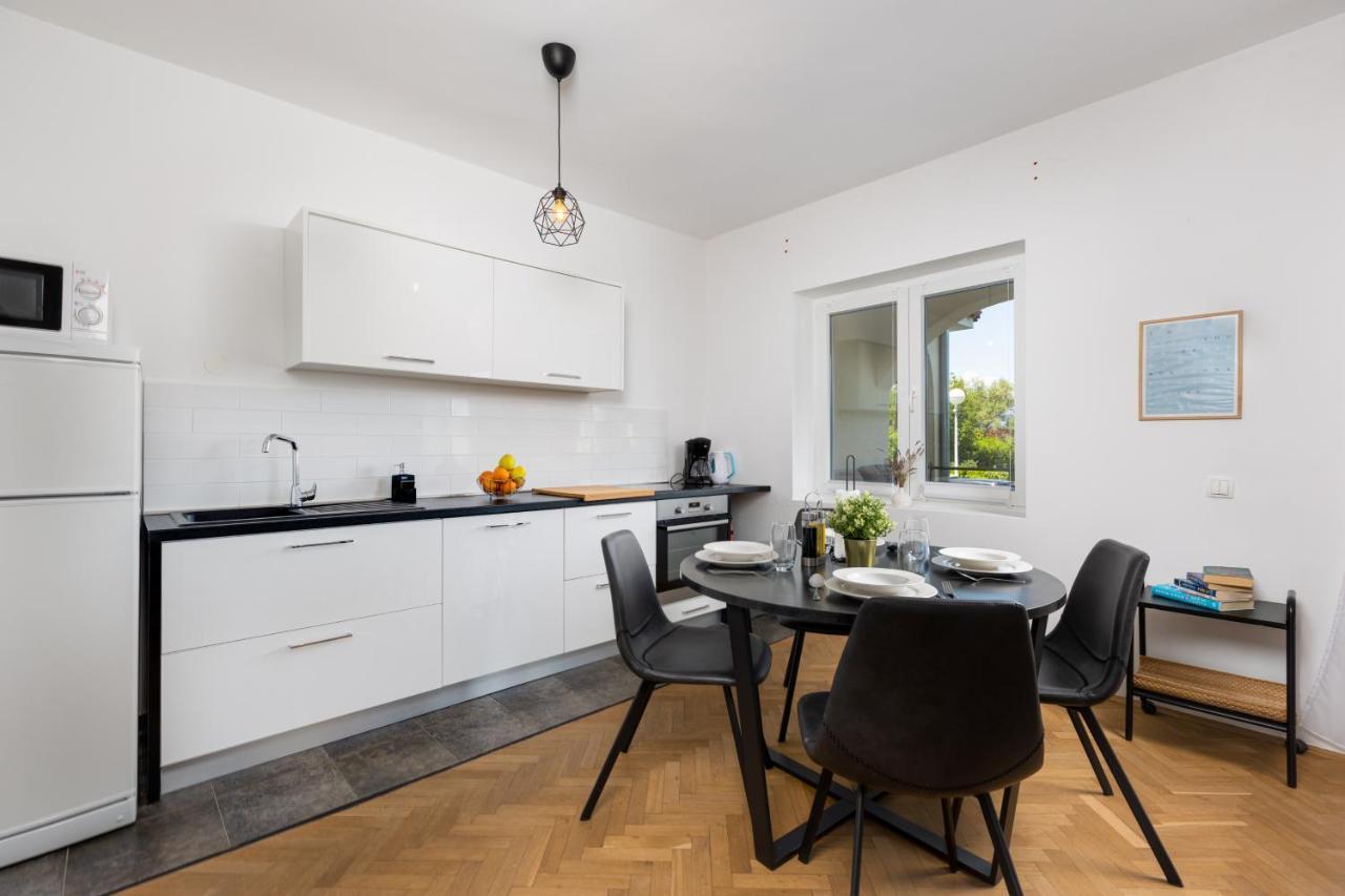 Apartment Ana Вантачичи Екстериор снимка