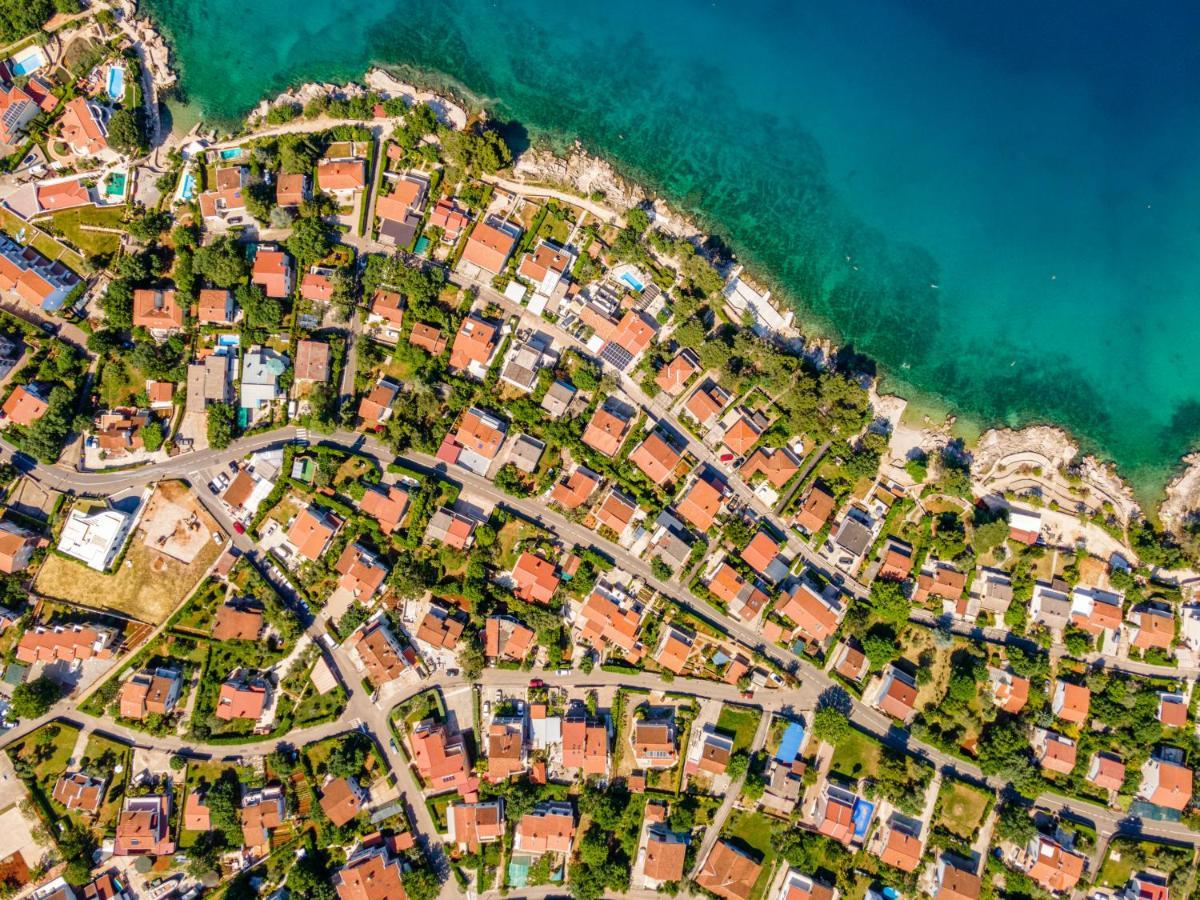 Apartment Ana Вантачичи Екстериор снимка