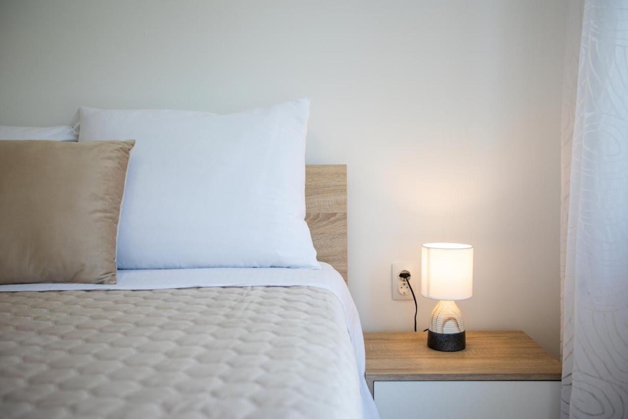 Apartment Ana Вантачичи Екстериор снимка